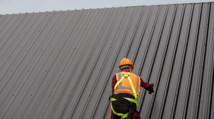 Professional Flat Roofing Installation in Wapello, IA